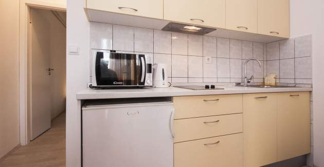 Apartment Vinka Brodarica A1