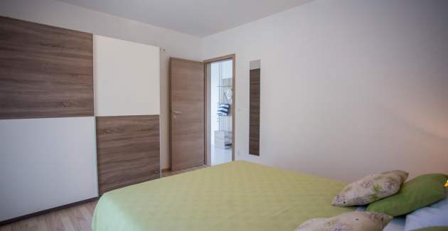 Apartment Enelani A2 - Kastel Stafilic