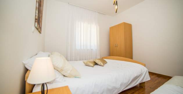 Dvosobni apartman Sara Milas - Podstrana