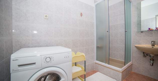 Dvosobni apartman Sara Milas - Podstrana