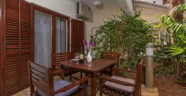 Studio-Apartment A2 - Villa Ladavac B&B