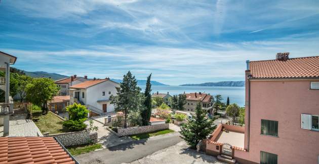 Apartment Lidija with Sea View, Novi Vinodolski 