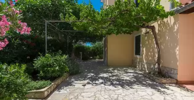 Casa vacanze Flora con piscina privata