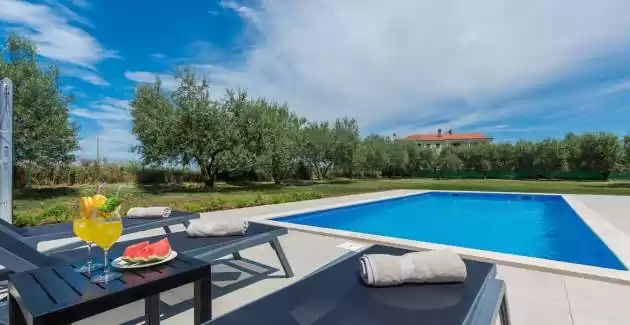 Casa vacanze Flora con piscina privata