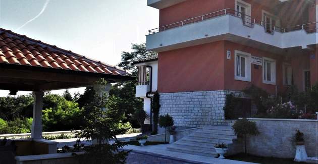 Studio apartman Laura A1