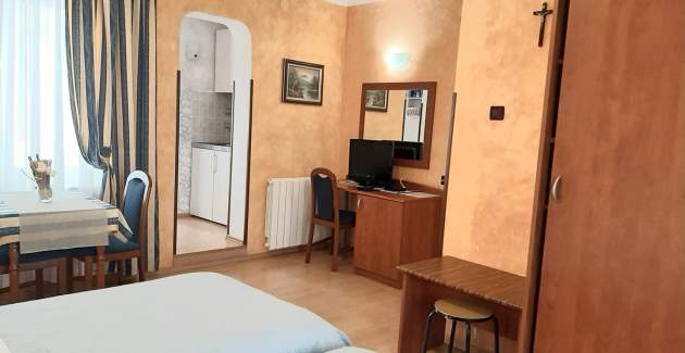 Studio apartman Laura A1