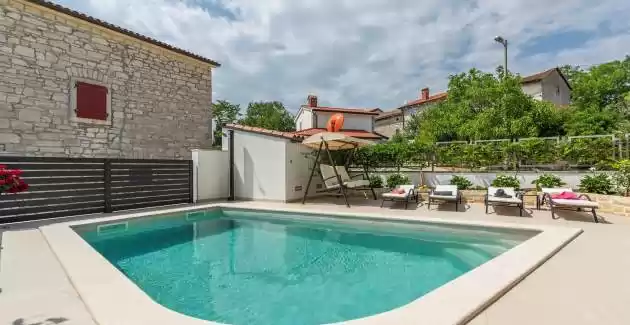 Ferienhaus Zita mit Privatem Pool