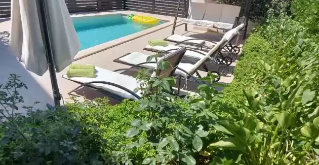 Ferienhaus Zita mit Privatem Pool