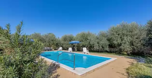 Ferienhaus Gianni mit privatem Pool