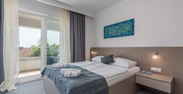 Ladavac Deluxe Double Room S9