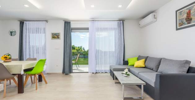 Apart Residence Blue Sea - Apartman A1 s Terasom