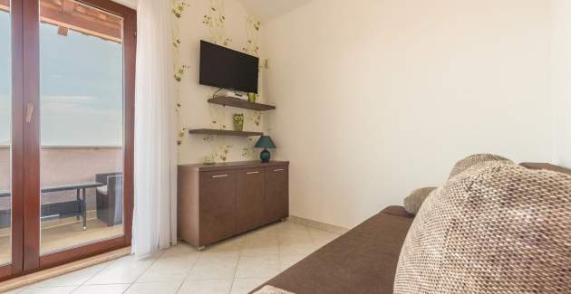 Apartment Ivana-Mira A8 - Okrug Gornji