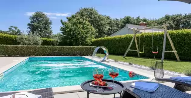Villa Lana with private pool near Labin