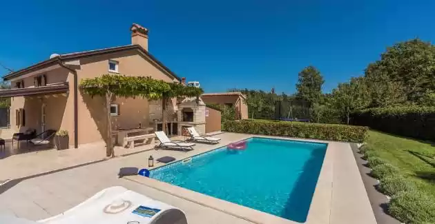 Villa Lana con piscina privata vicino a Albona