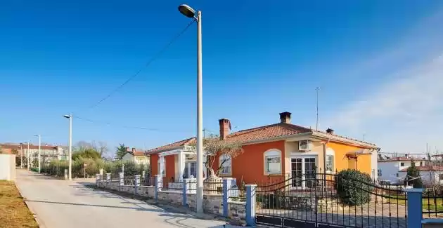 Apartment David mit Whirlpool in der Nähe von Umag