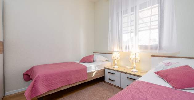 Two Bedroom Apartment Protega  A1 - Okrug Gornji