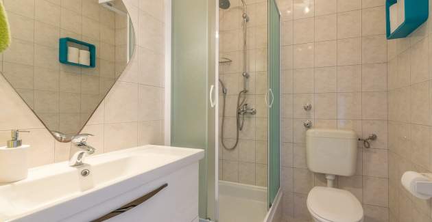 Apartment Ivana-Mira A1 - Okrug Gornji