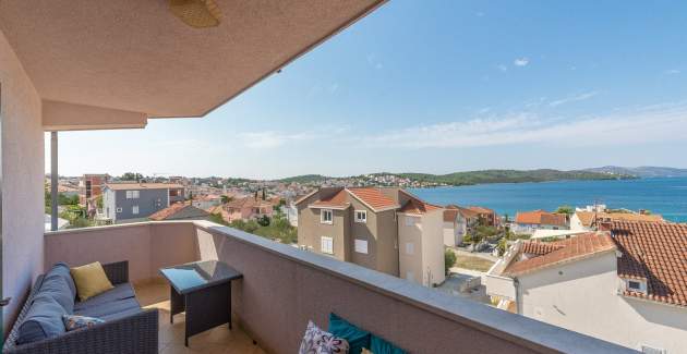 Apartment Ivana-Mira A4 - Okrug Gornji