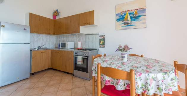 Apartment mit zwei Schlafzimmern Vukovarac A1 - Lokva Rogoznica