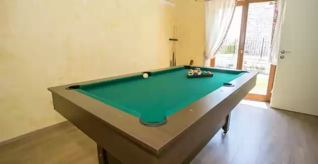 Charming Villa Luce Ribari
