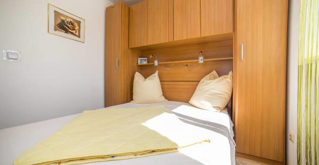 Dvosobni apartman Pavić A2 - otok Brač