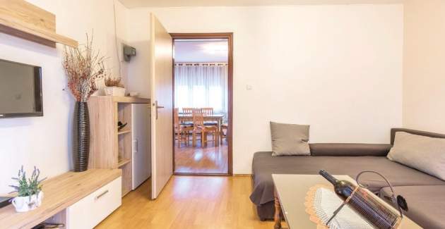 Apartments Resanovic in Fazana / Double bedroom A1