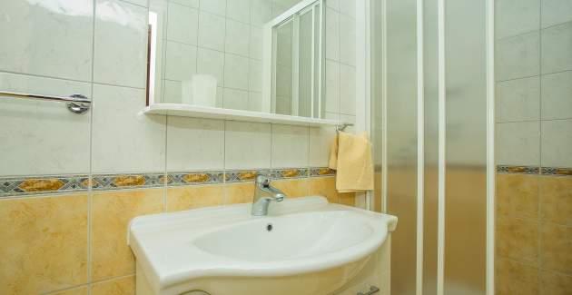 Apartmani Nada Palit / Dvosobni apartman A2 - Otok Rab