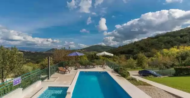 Villa Ana in Spinovci, pogled na Motovun