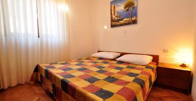 Appartamento Pave A2 con due camere da letto - Isola di Brač