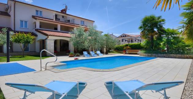Apartman Hope II