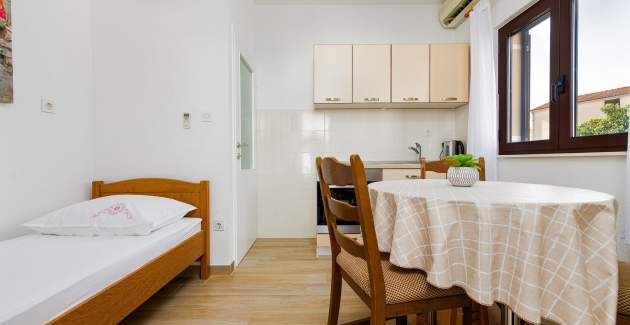 Appartamento con una camera da letto Protega A2 - Okrug Gornji
