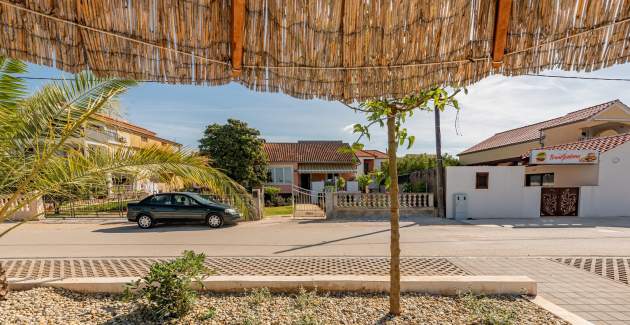 Ferienhaus Anica - Bibinje
