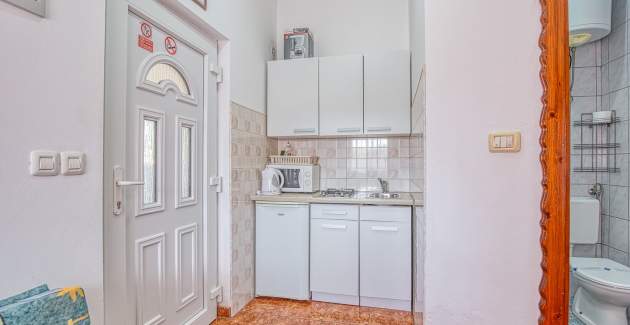 Danka / Appartamento con piscina condivisa A2