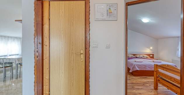 Danka / Apartment mit Gemeinschaftspool A5