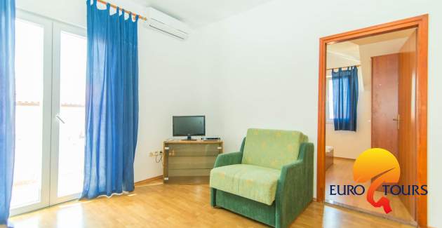 Apartments Jerkin/Two bedrooms A1 Blue - Vodice