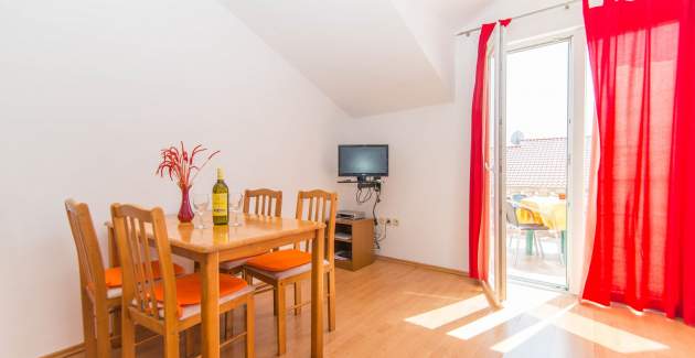 Appartamenti Jerkin / Due camere da letto A2 Red - Vodice