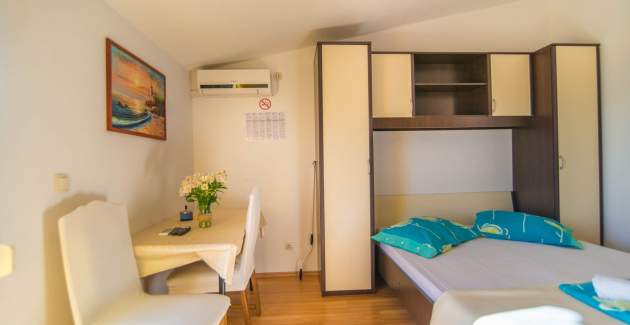 Apartmani Cihorich/Studio A2 - Dugi Rat