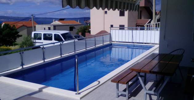 Apartments Cihorich A6 mit privatem Pool - Dugi Rat