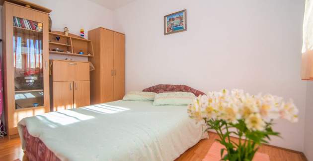 Apartmani Cihorich A6 s privatnim bazenom - Dugi Rat