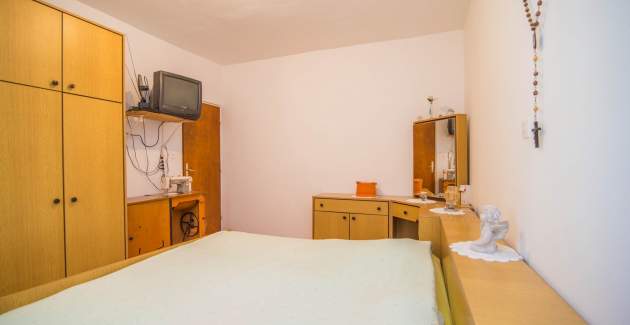 Apartmani Cihorich A6 s privatnim bazenom - Dugi Rat