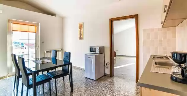 Apartments Ori/One-bedroom A3 with balcony - Pula