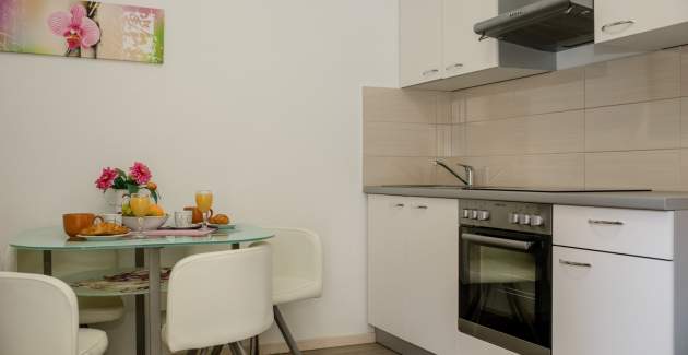 Apartments Vladimir / One bedroom apartment A3 - Island of Rab