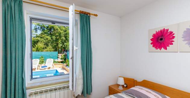 One-Bedroom Apartment Vanessa II with Shared Pool