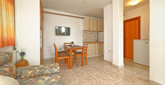 Apartmani Vedrana/Jednosobni A1 - Dobrinj