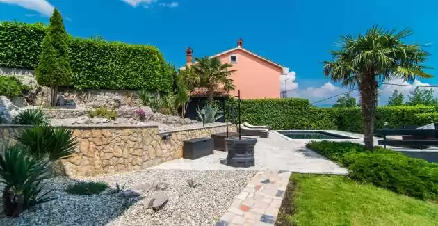 Authentisches Ferienhaus Zatka mit privatem Pool und Meerblick