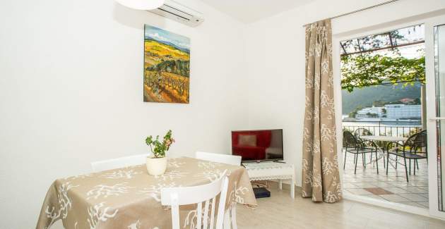 Apartment Robert A1 Brna, Korcula