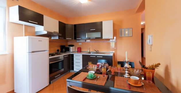 Apartmani Karen / Dvosobni A1 - Vinišće