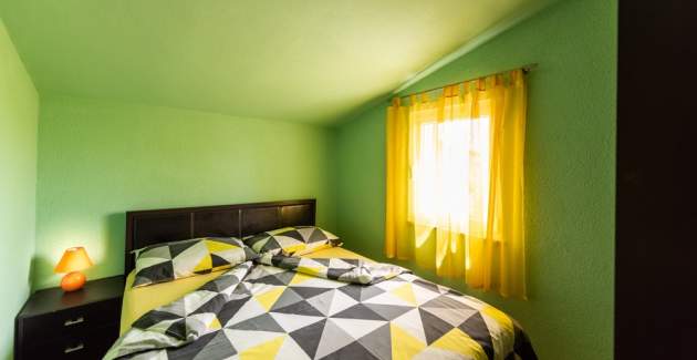 Apartmani Karen / Trosobni apartman A5 - Vinišće