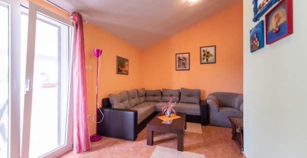 Apartmani Karen / Trosobni apartman A5 - Vinišće