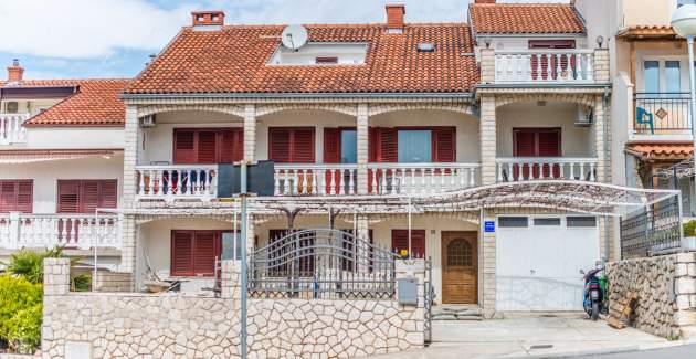 Apartments Baretic / Apartment A4 - Crikvenica